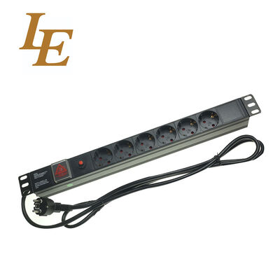 مواد آلومینیومی واحد توزیع برق نوار برق 19 اینچ 8 راه PDU